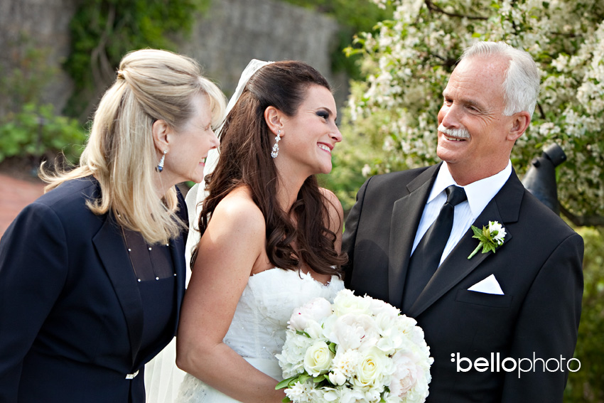 bride with parents, cape cod photographers, bello photography
