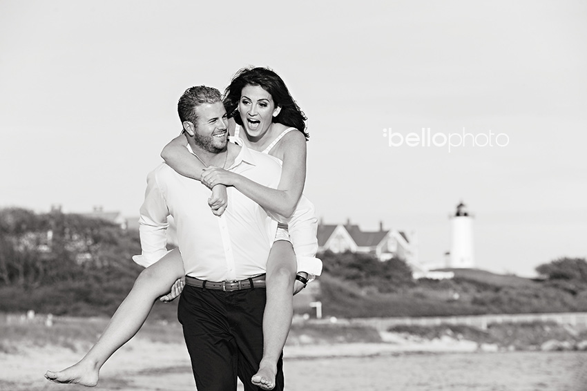 couple on beach, nobska lighthouse