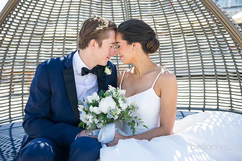 chatham bars inn wedding couple